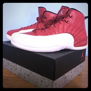 Jordan retro 12 gym red/white